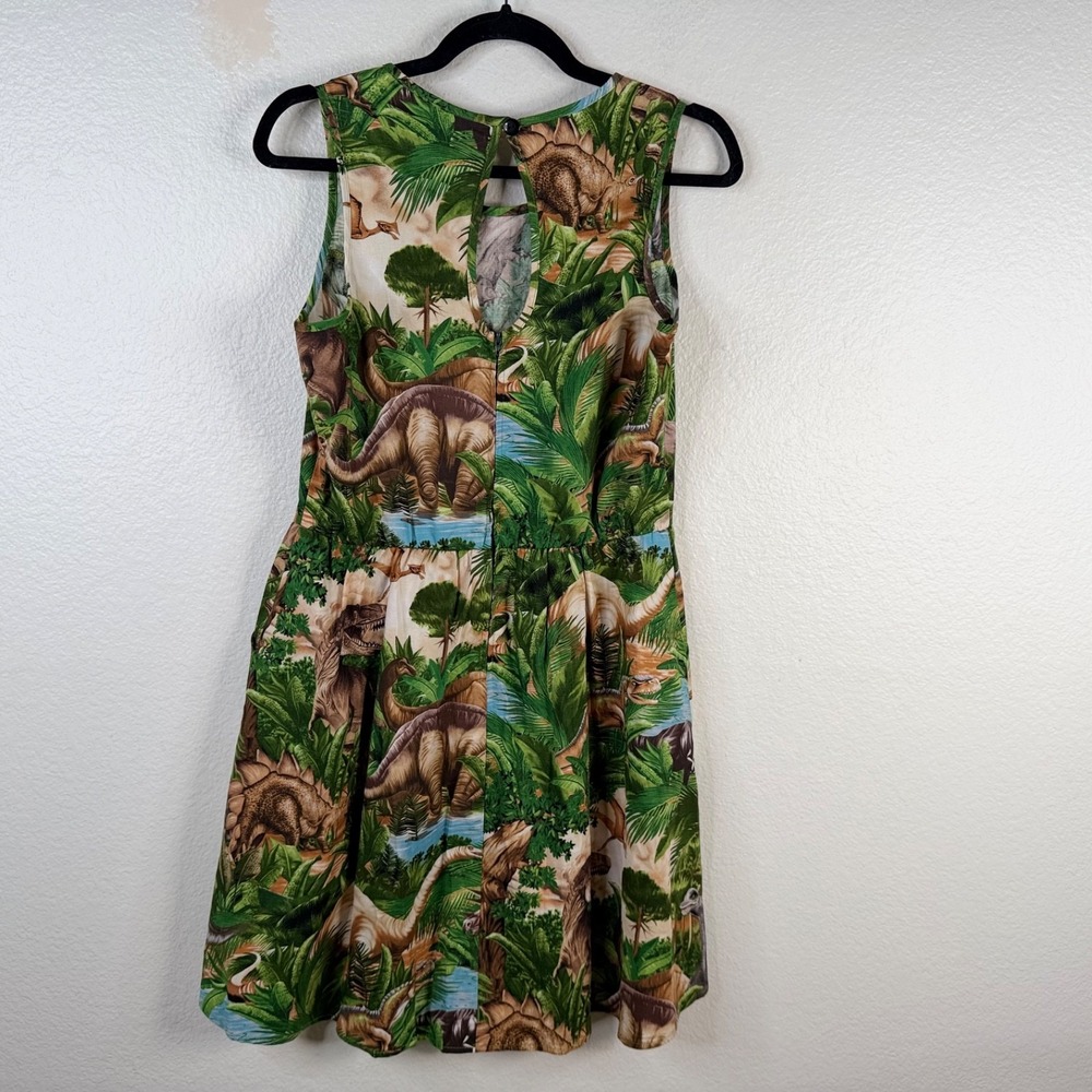Retrolicious Dress Green Sz L Dinosaur Jurassic Jungle Tropical Novelty - Picture 2 of 10